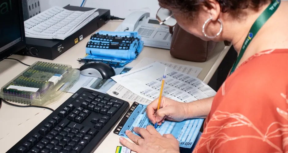 TRE inicia geração das mídias para preparação das urnas eletrônicas